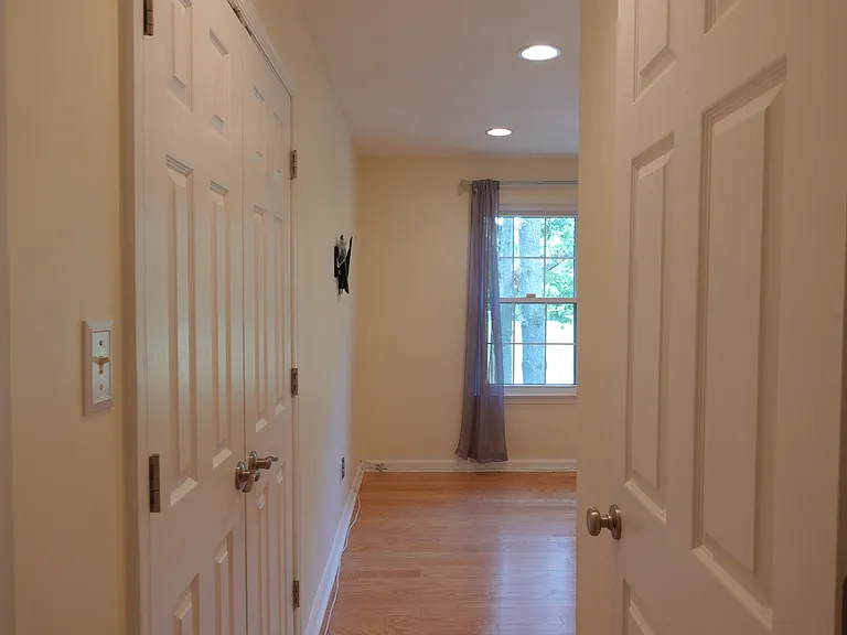 3001 N Dale Ct — Photo 17