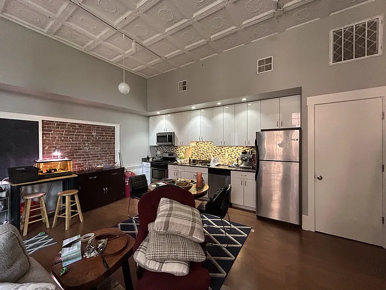 28 Adams St #204 — Photo 2