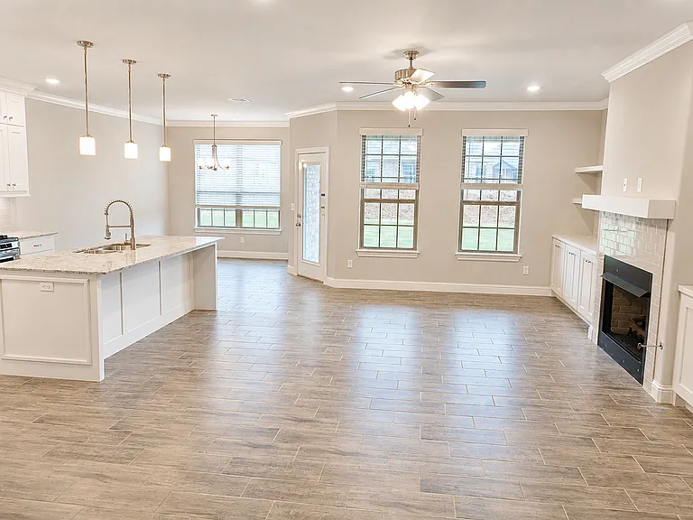 980 Ashmore Landing Loop — Photo 3