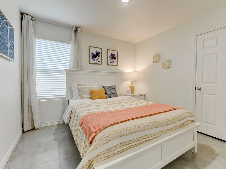 2310 Zanoletti Ct #A — Photo 13