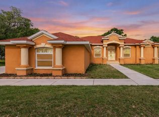 6343 Country Club Rd, Zephyrhills, FL 33544