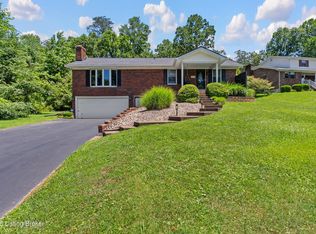 8215 Arnoldtown Rd, Louisville, KY 40214