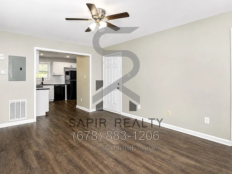 371 Lanier St NW #6 — Photo 3
