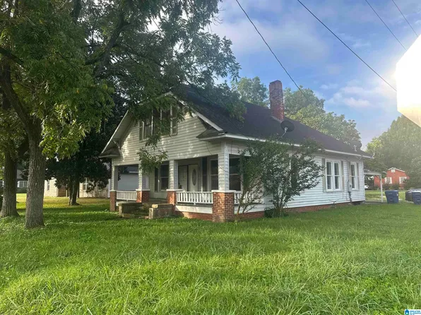 401 2nd St S, Oneonta, AL 35121