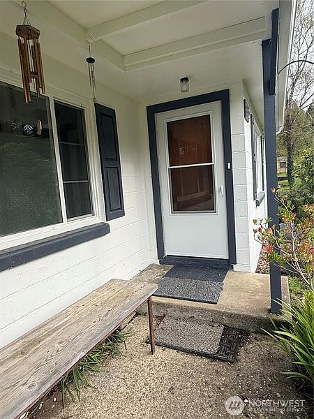 3rd image of 959 Barnhart Street