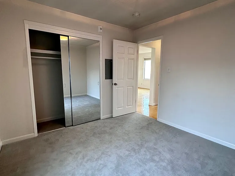 2847 Folsom St #6 — Photo 9