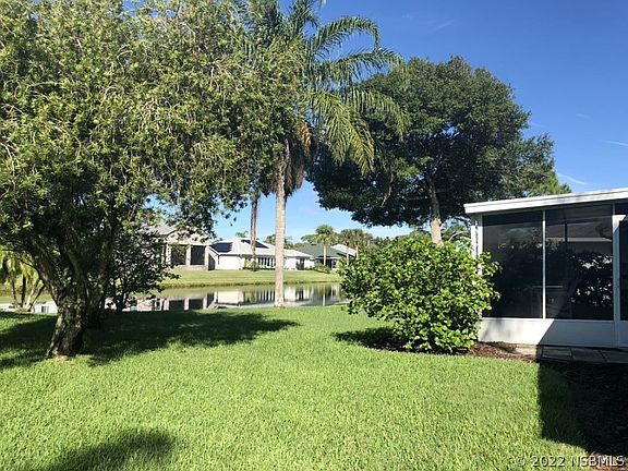 5th image of 229 Golf Club Dr