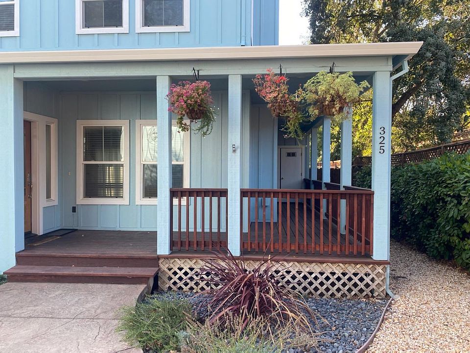 1st image of 325 Arbor Ave
