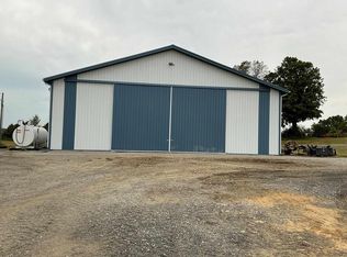 105 County Line Ln, Central City, KY 42330