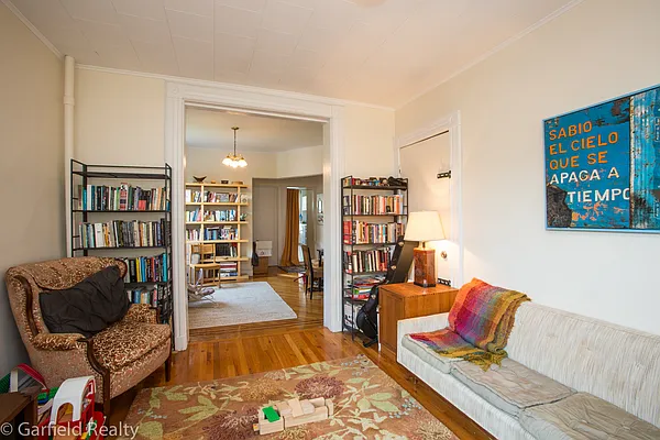 Rented by Garfield Realty  | media 17