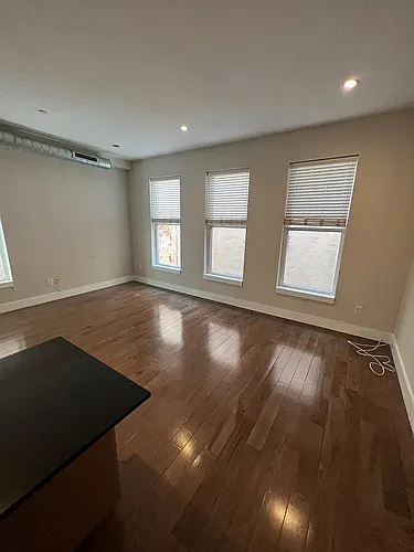 20 N 3rd St #4 Photo 1