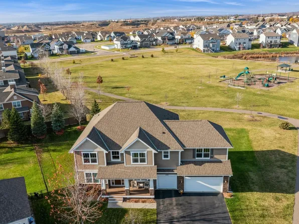 15377 Eagle Bay Way, Apple Valley, MN 55124