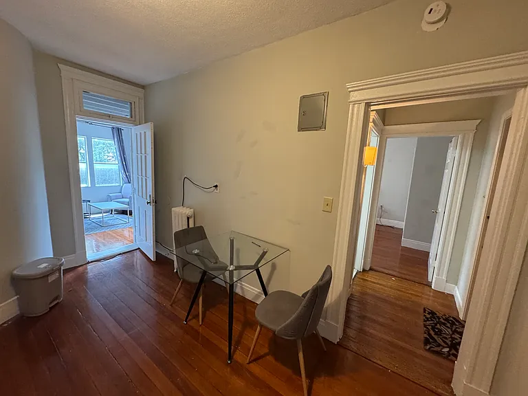 1905 Beacon St #1R — Photo 16