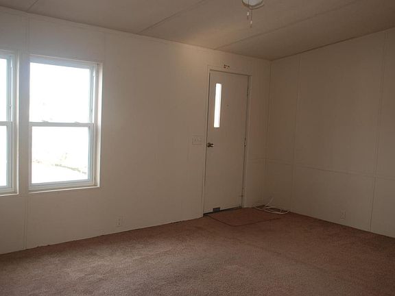 2nd image of 1085 Lamb Ct SE