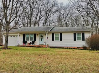141 Pine View Rd, Eden, NC 27288