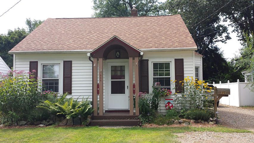 1st image of 354 Pleasantview Dr