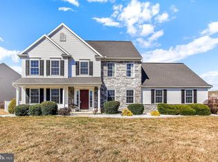 797 Rishel Dr, York, PA 17406