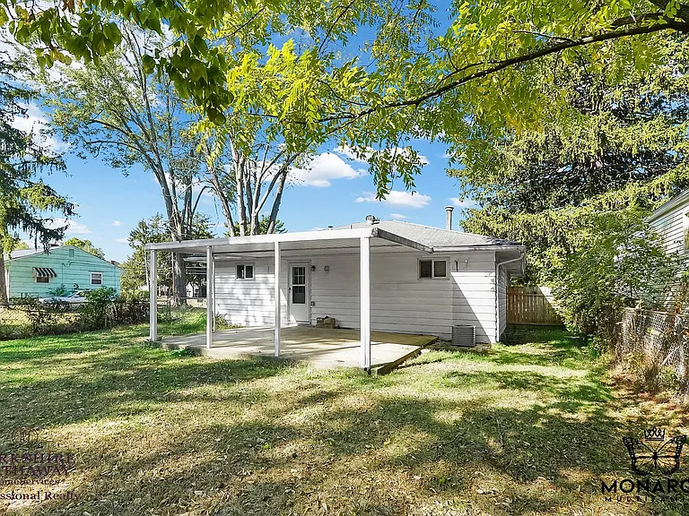 272 Collingwood Ave — Photo 46