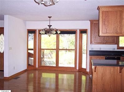 3rd image of 19840 Sommette Dr