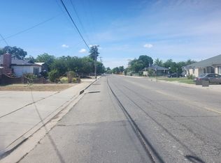 135 N 15th St, Chowchilla, CA 93610