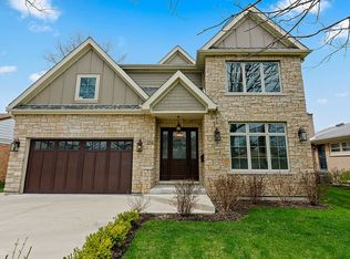 338 Spruce St, Glenview, IL