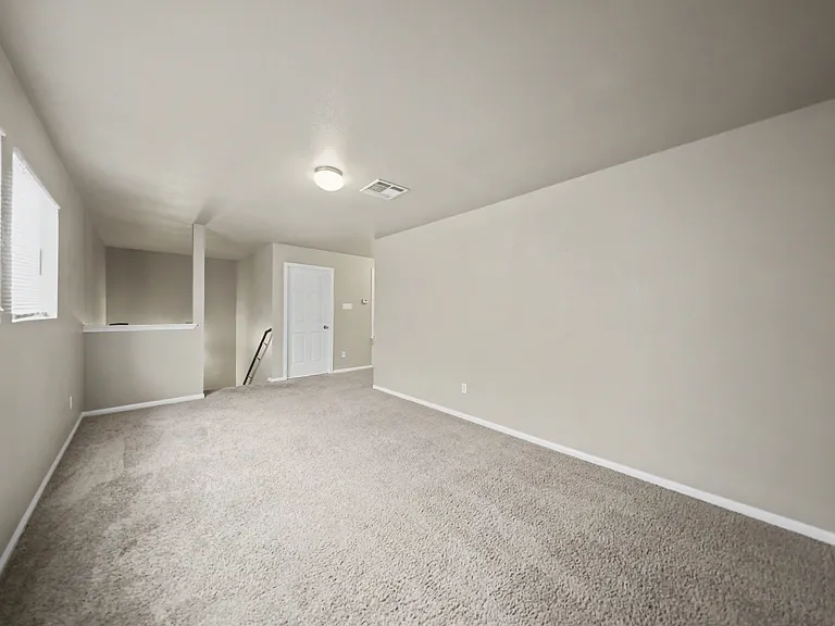 25 Avrshire Ln — Photo 11