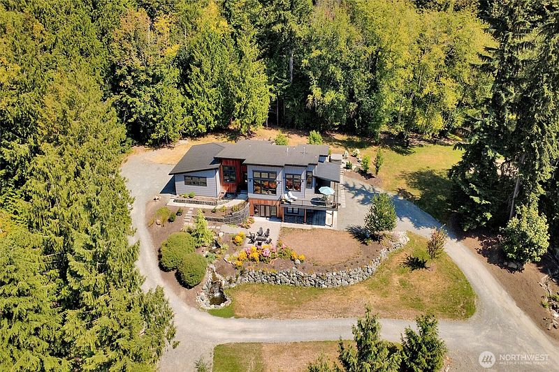 2nd image of 322 Manley Road