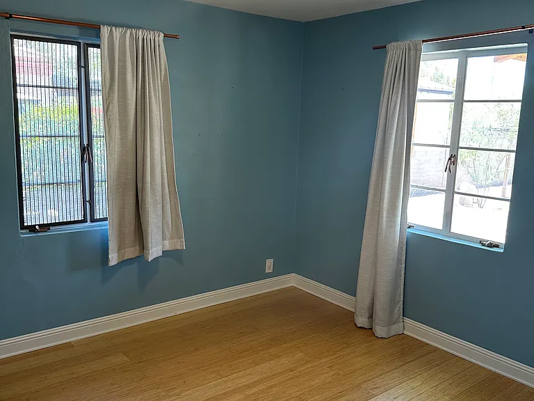 327 N Desert Stra — Photo 11