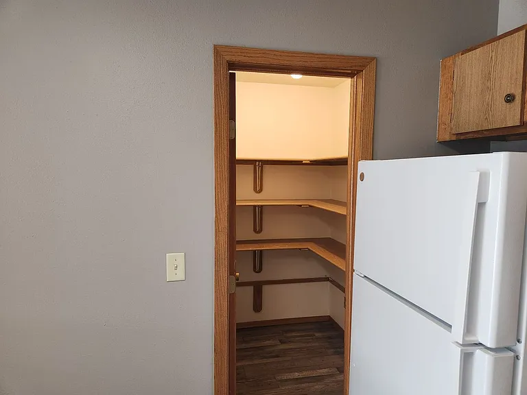 Pebble Creek Apartments - 5405 — Photo 2