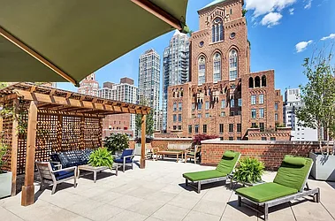 Rented by Bond New York