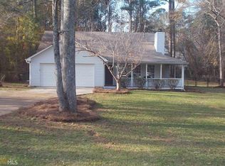 104 Rayner Dr, Newnan, GA 30265