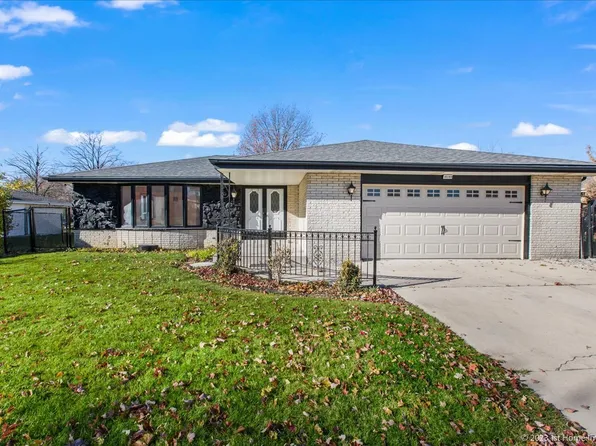 15140 Narcissus Ct, Orland Park, IL 60462