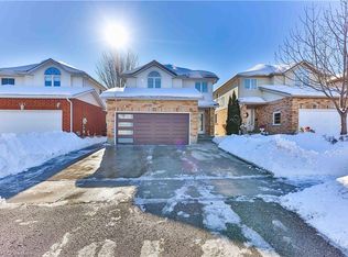 117 Wilderness Dr, Kitchener, ON N2E3R8