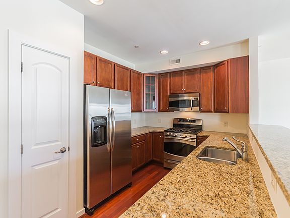 2nd image of 4406 Driftwood Dr #88