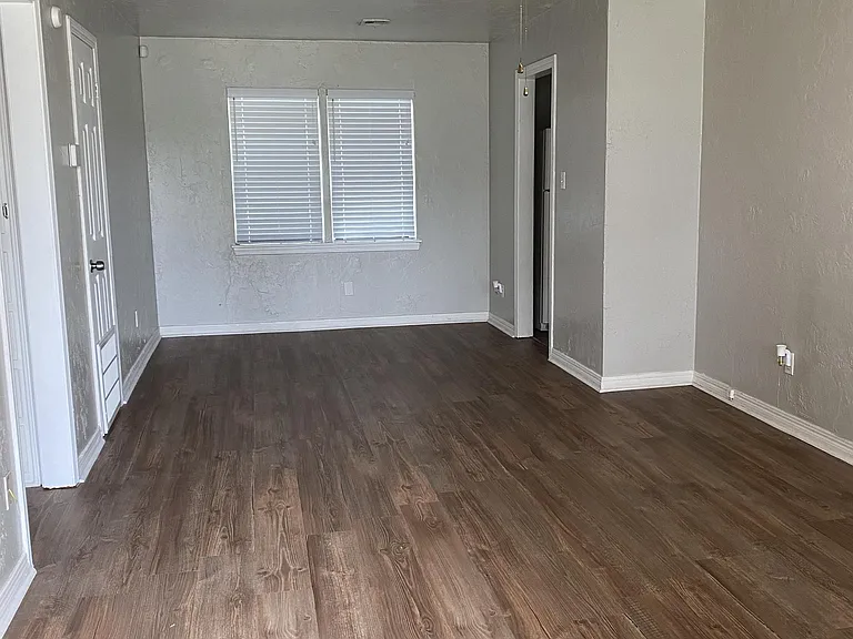 3715 N Hartford St — Photo 3