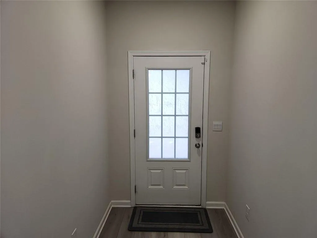 5 bed, 4.5 bath, 3252 sqft, $2,950 — Photo 4