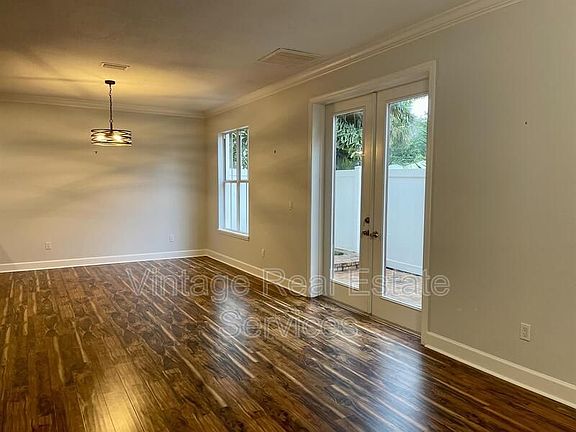 4th image of 509 S Melville Ave APT 1