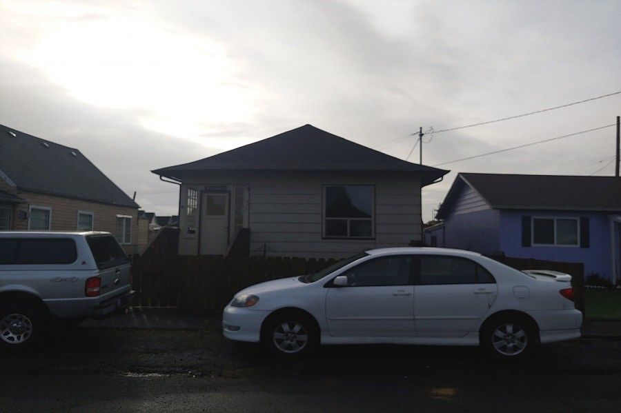 1st image of 916 Soule Ave