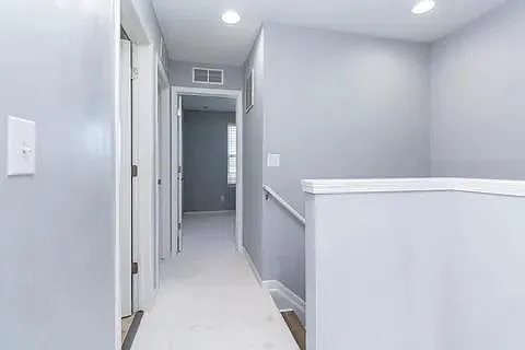 951 Barclay Cir — Photo 13