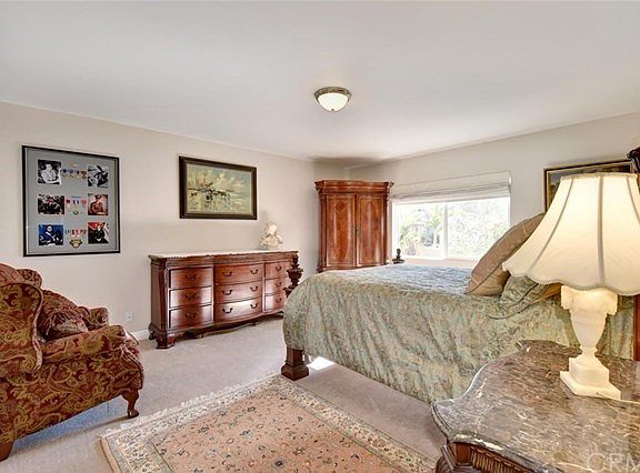 4th image of 4689 Fir Ave