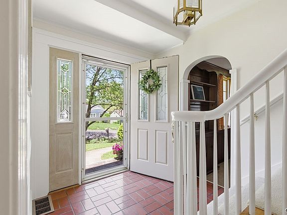 5th image of 109 Enfield Pl