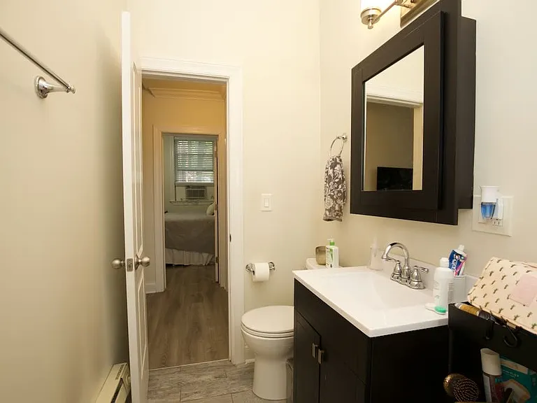 2129 N Dayton St #1G — Photo 18