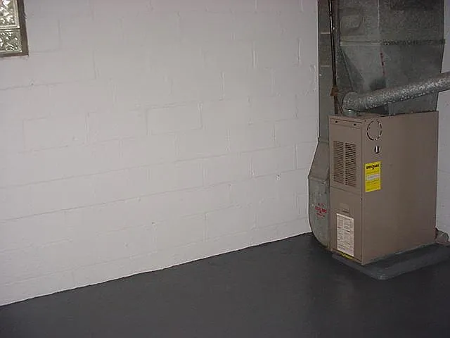 2 bed, 756 sqft, $1,200 — Photo 4