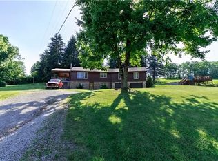 329 Jacobs Creek Rd, Smithfield, PA 15478