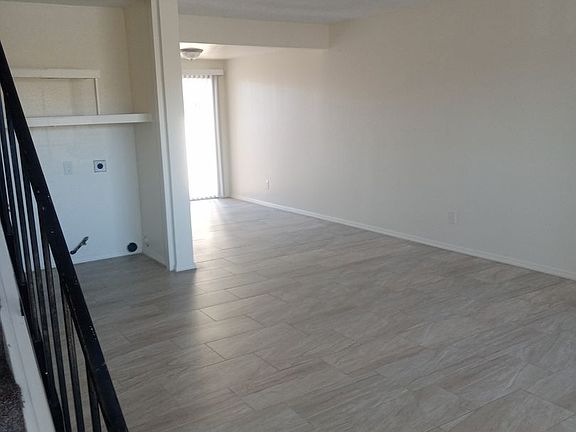4th image of 19161 Allegheny Rd APT 2