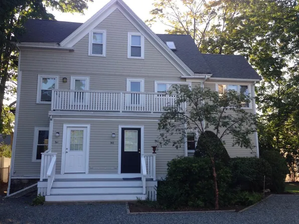 3 Waban St #A1, Wellesley, MA 02482
