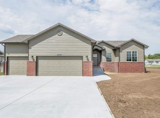 5309 S Victoria St, Wichita, KS 67216