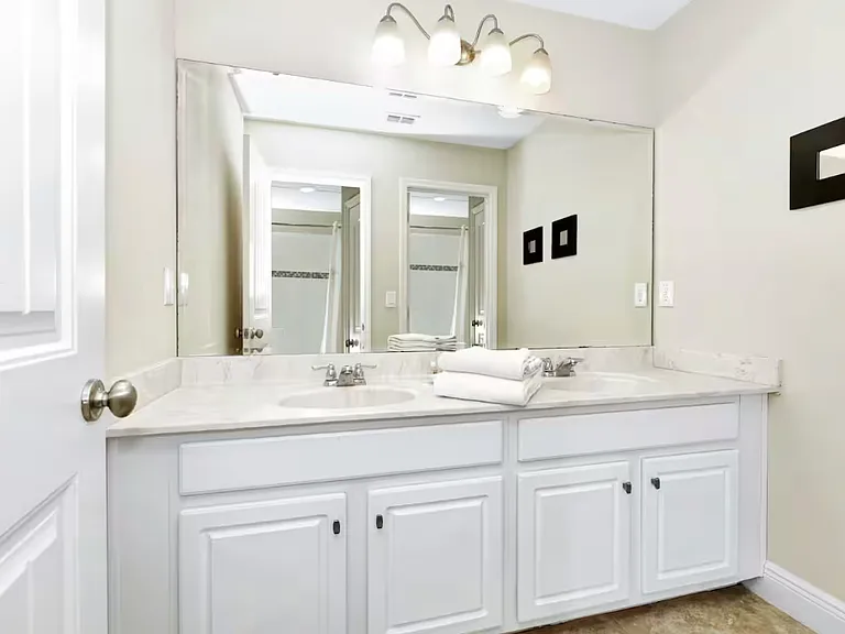4139 Oaktree Dr — Photo 20