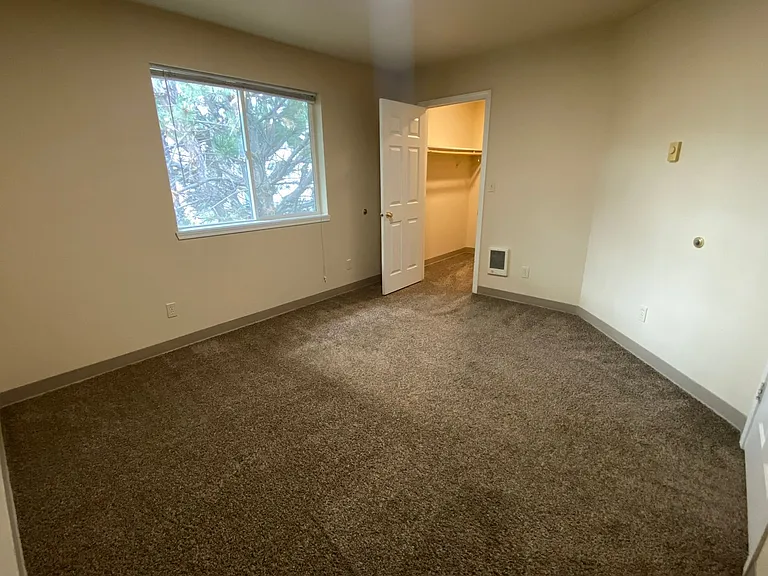 804 E White Birch Ave. — Photo 12