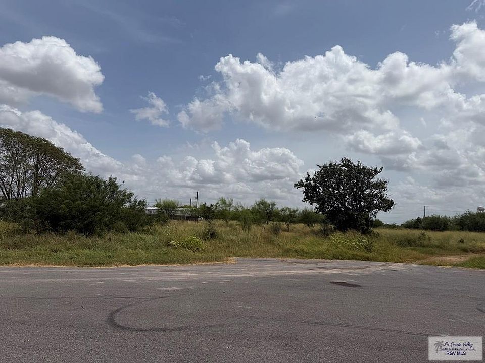 2nd image of 0 La Parra St